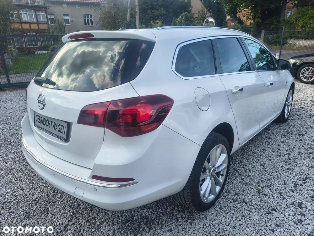 Opel Astra 2.0 CDTI DPF White Edition - 6