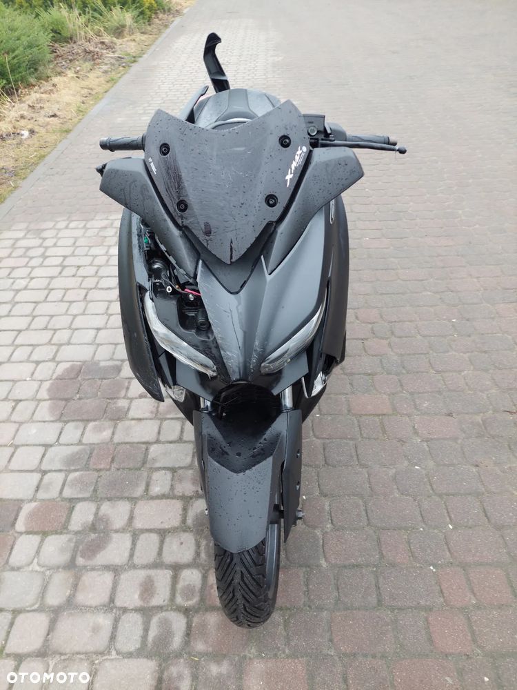 Yamaha X-max - 8