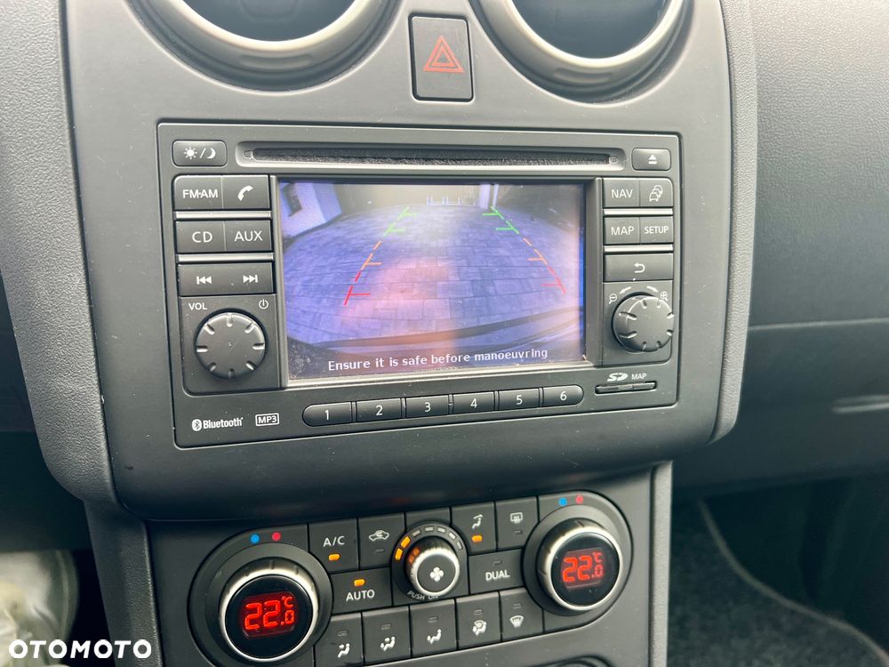 Nissan Qashqai 1.6 I-Way - 23