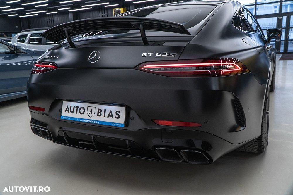 Mercedes-Benz AMG GT 4-door Coupe 63 S 4Matic+ - 13