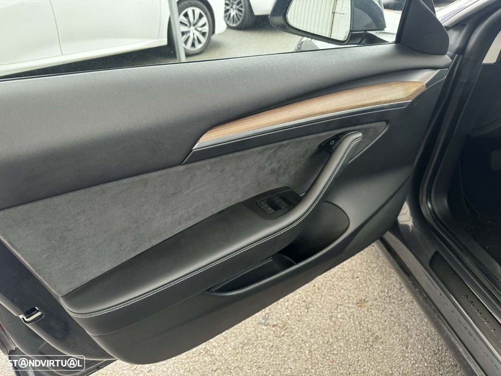 Tesla Model 3 Standard Range Plus RWD - 22