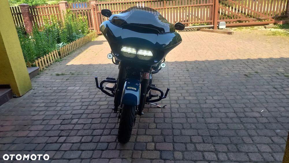 Harley-Davidson Touring Road Glide - 9