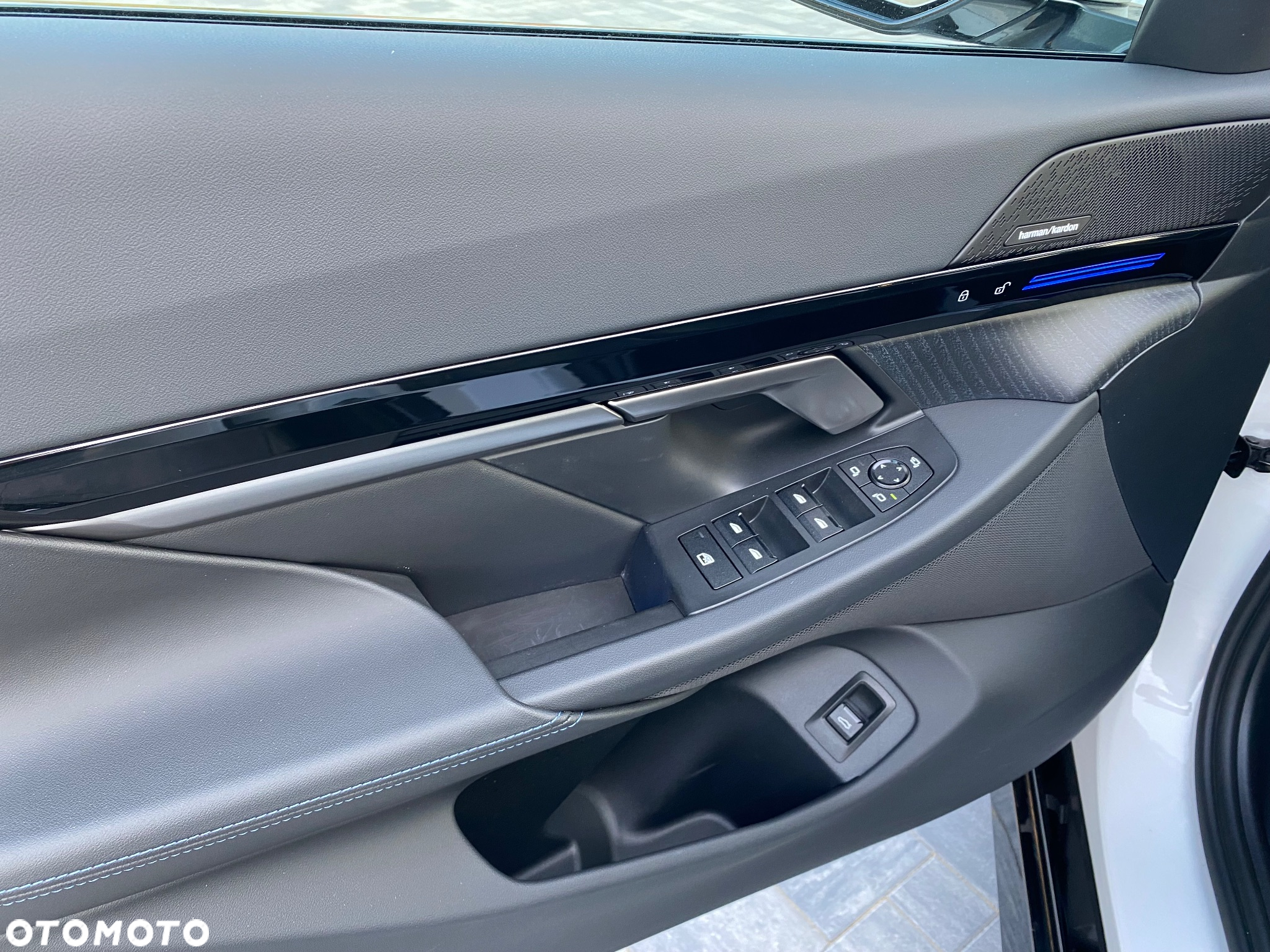 BMW Seria 5 - 36