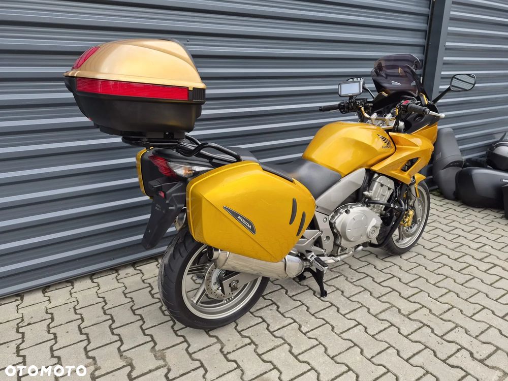 Honda CBF - 3