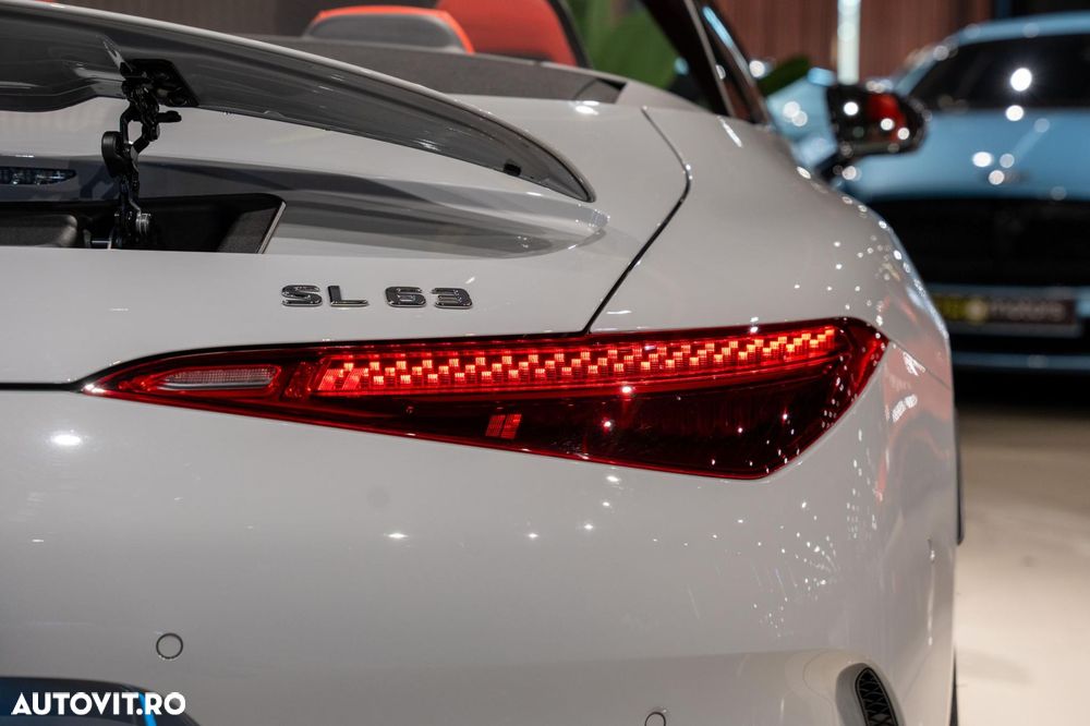 Mercedes-Benz SL - 21