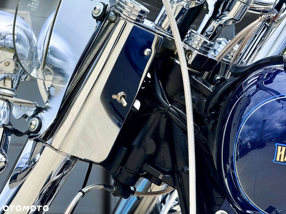 Harley-Davidson Softail Heritage Classic - 13
