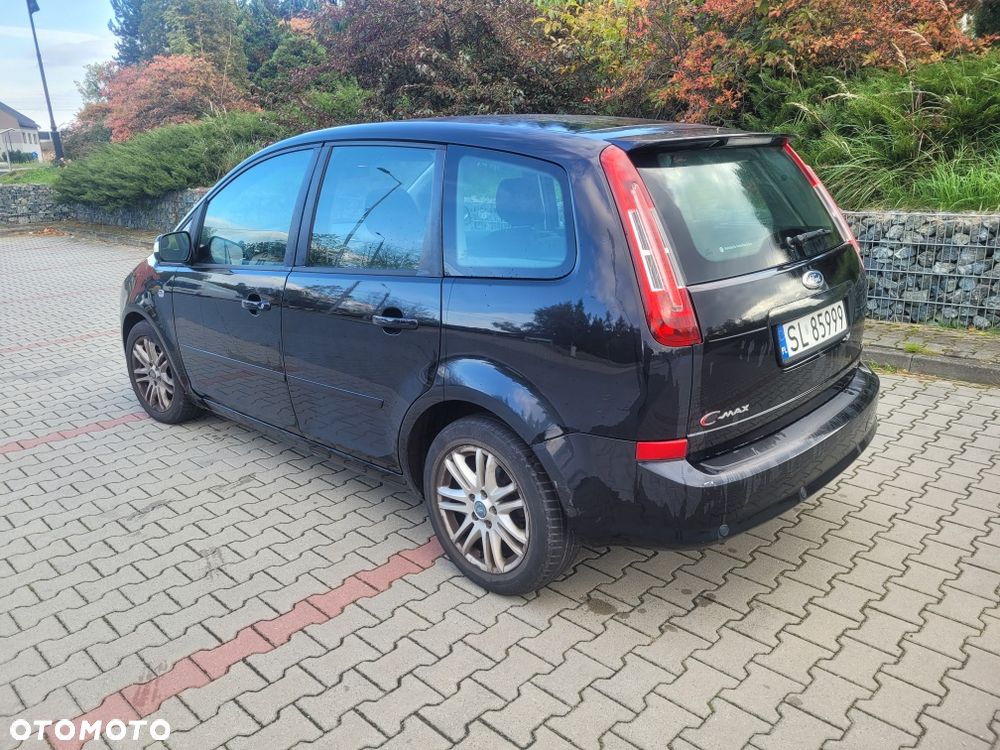 Ford C-Max 2010 photo 2