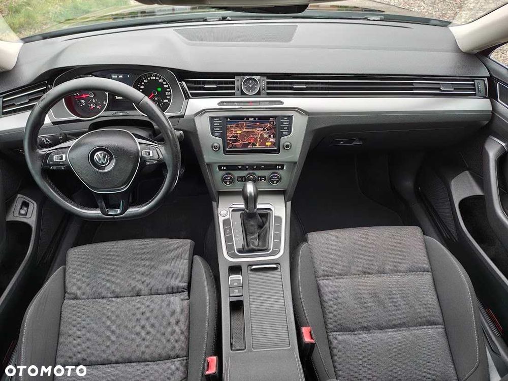 Volkswagen Passat Variant - 7