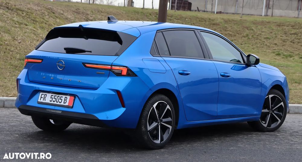 Opel Astra 1.6L Turbo PHEV AT8 Business Edition - 10