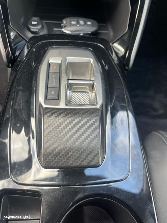 Peugeot e-208 50 kWh GT - 12