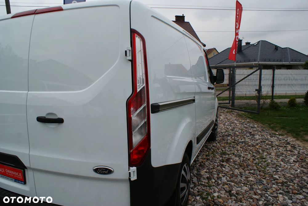 Ford Transit Custom - 22