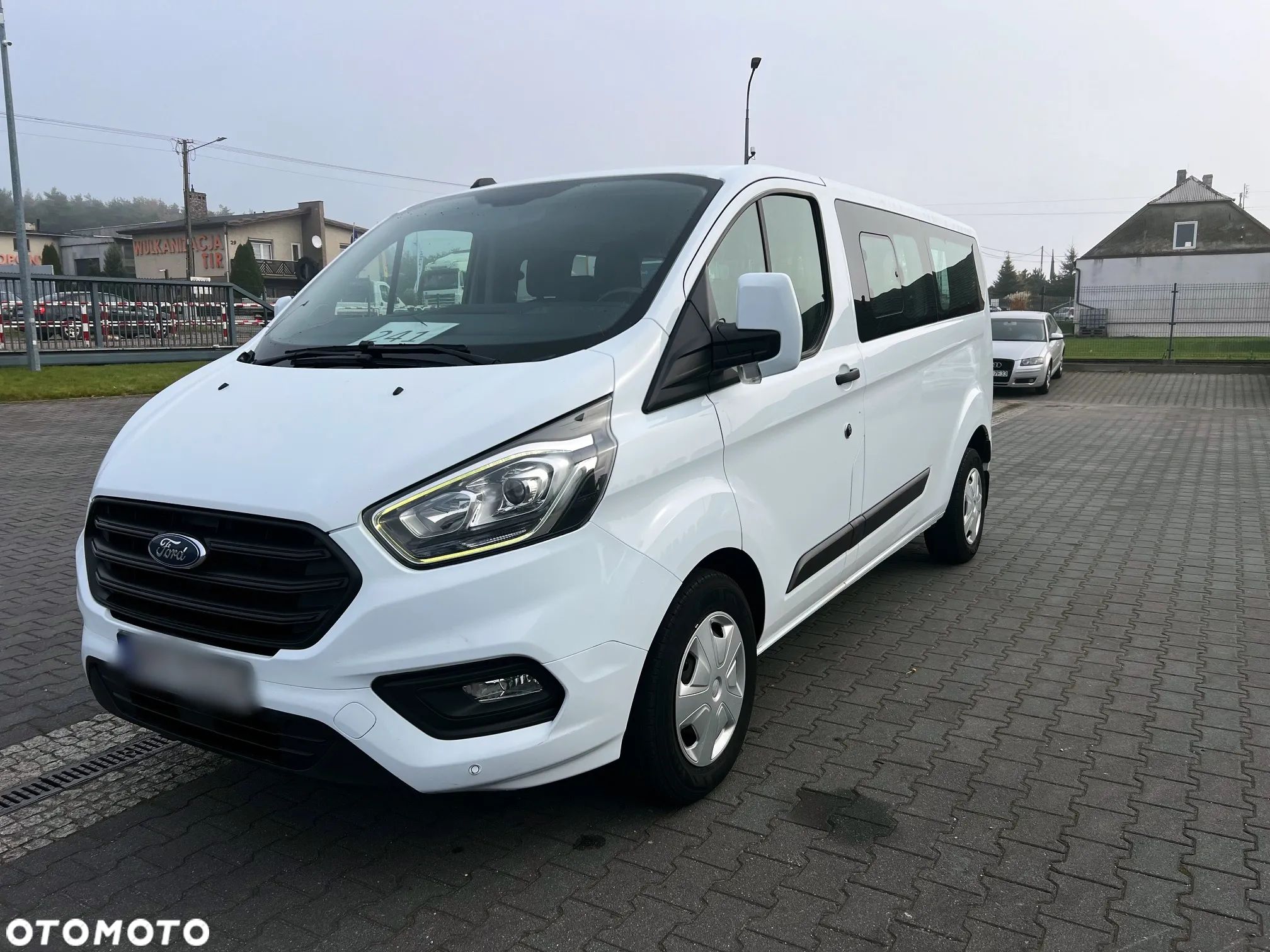 Ford Transit Custom Kombi 320 L2H1 Trend - 1