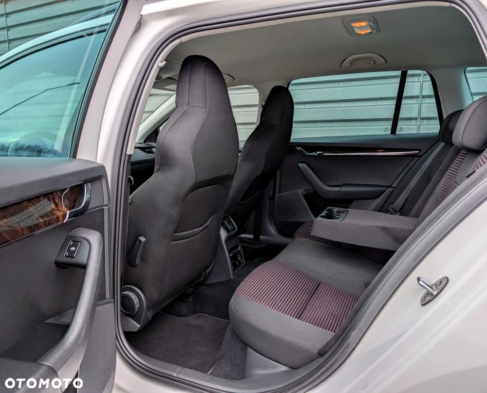 Skoda Octavia 2.0 TDI 4x4 Ambition - 8