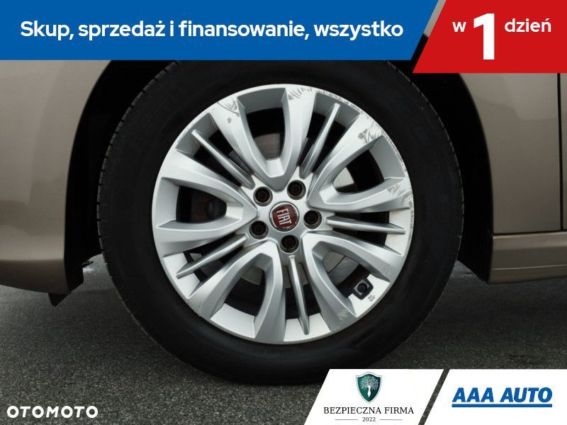 Fiat Tipo - 18