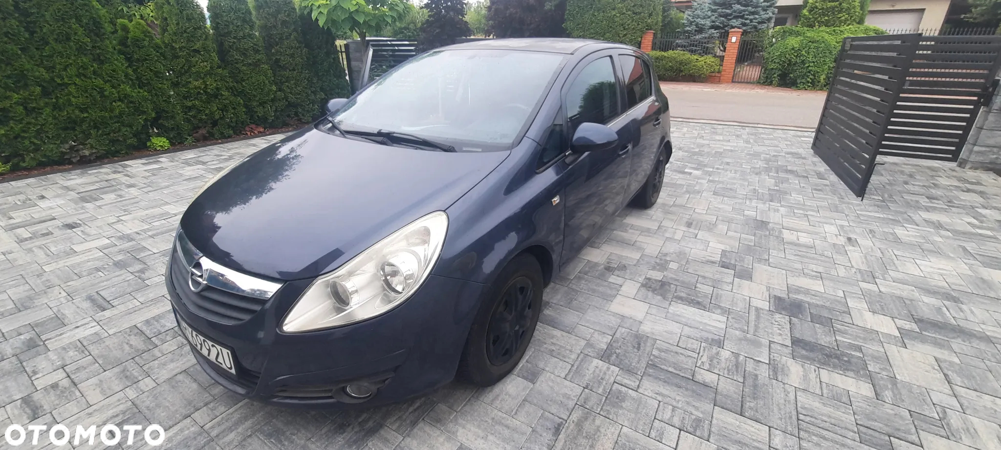 Opel Corsa 1.2 16V Enjoy - 9