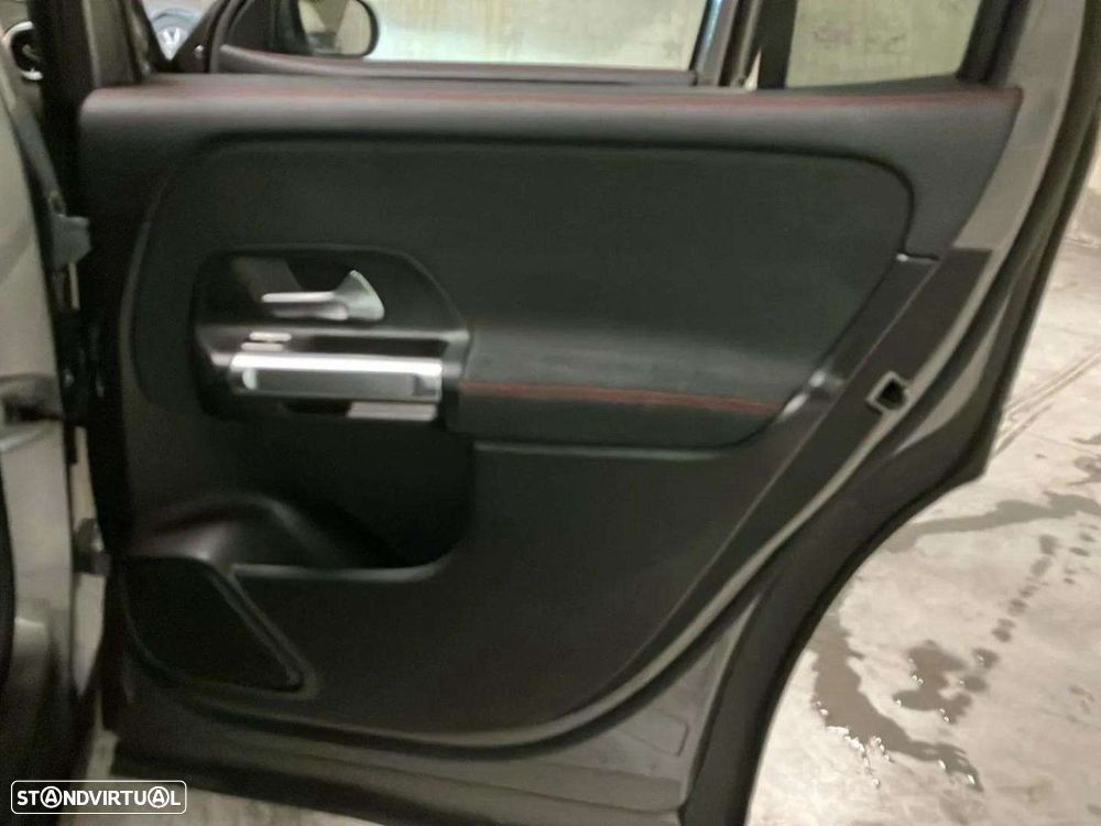 Mercedes-Benz GLB 200 d AMG Line - 21