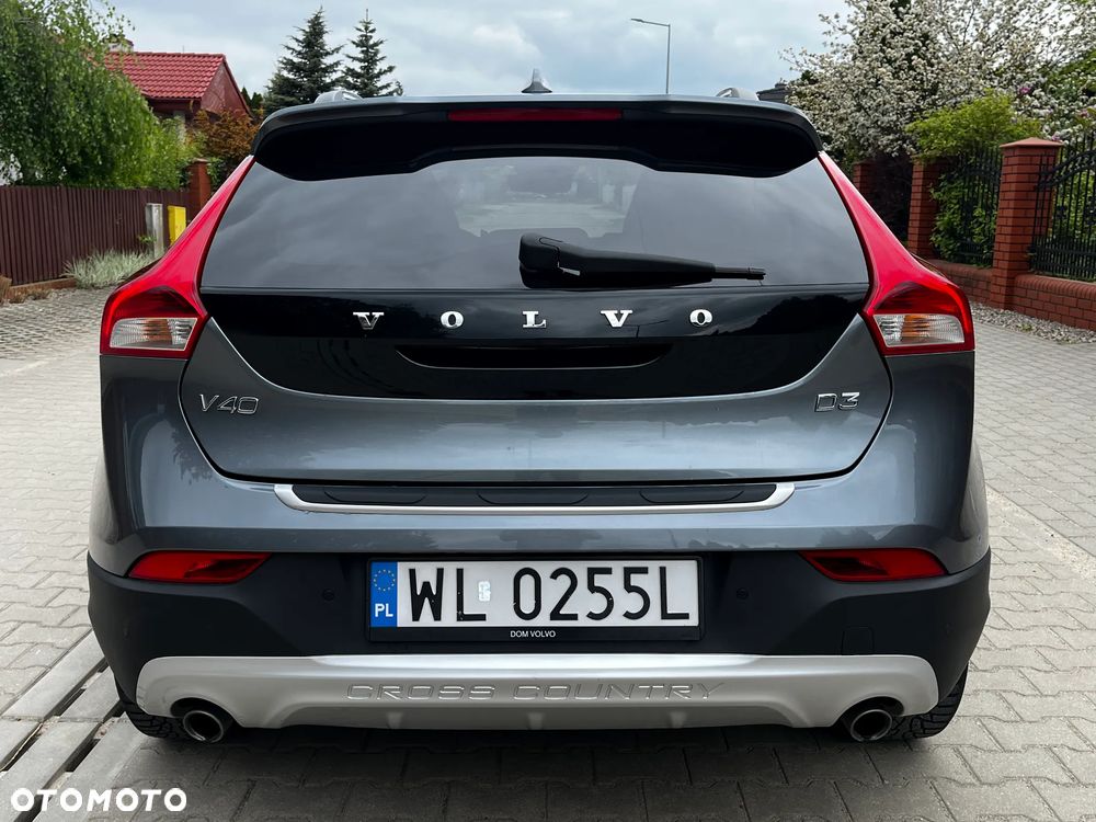 Volvo V40 Cross Country D3 Drive-E SCR Summum - 13