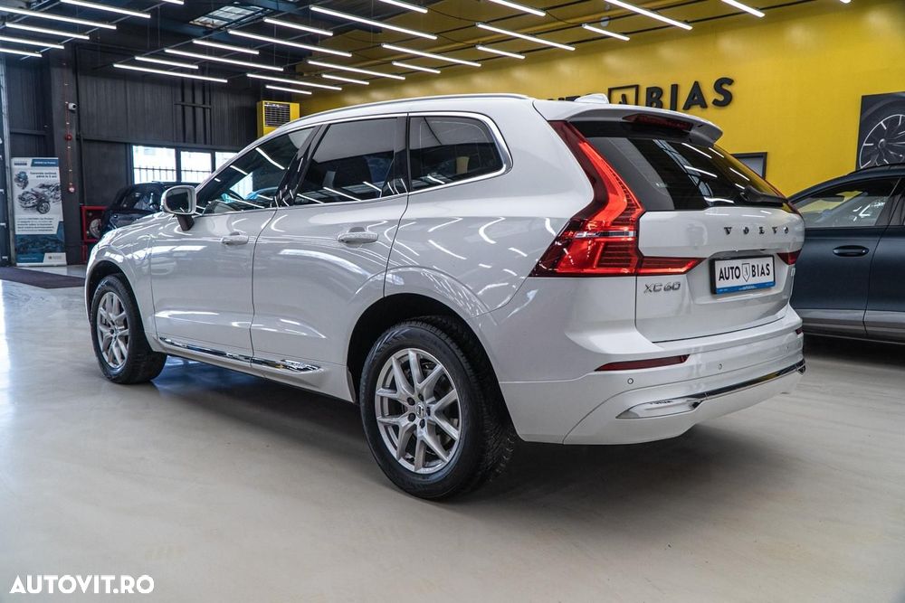 Volvo XC 60 T6 AWD Recharge Geartronic Inscription - 5