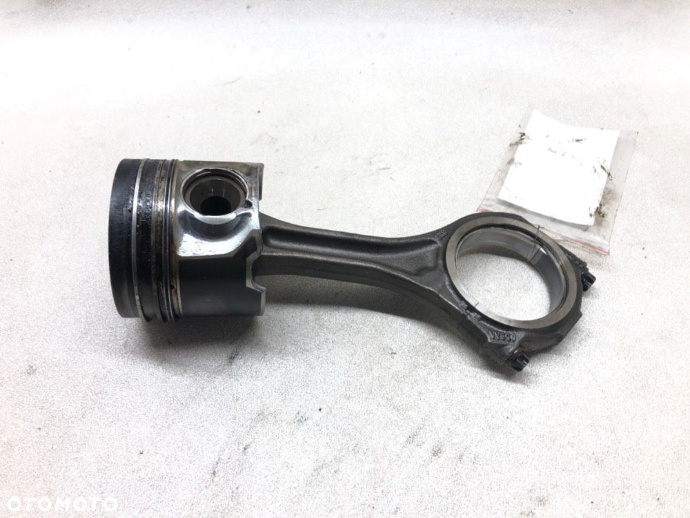 TŁOK Z KORBOWODEM - 130.00 PLN - AUDI A4 B7 Avant (8ED) 2004 - 2008 3.0 TDI quattro 150 kW [204 KM] - 1