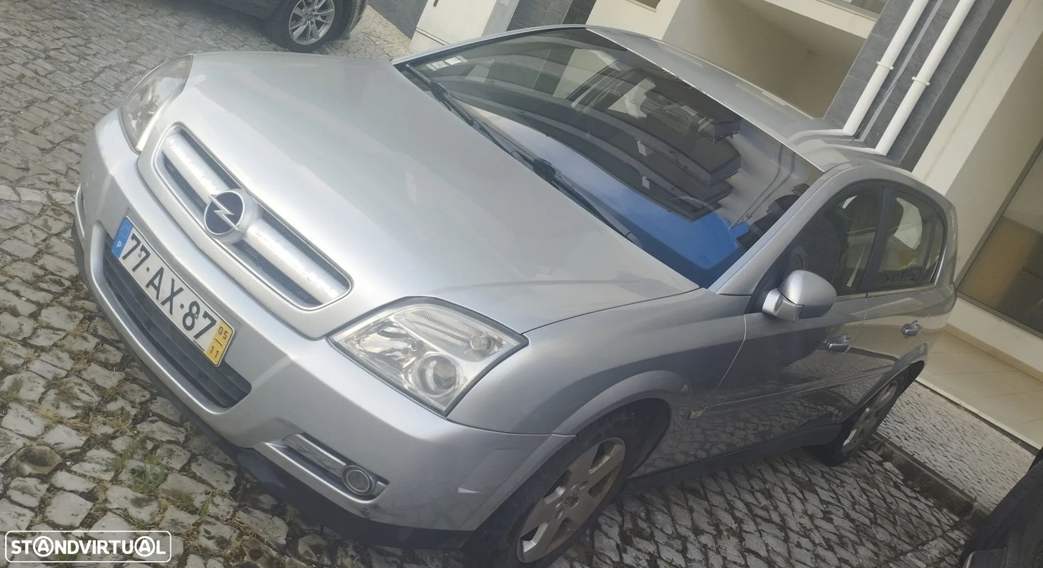 Opel Signum 2.2 DTi - 1