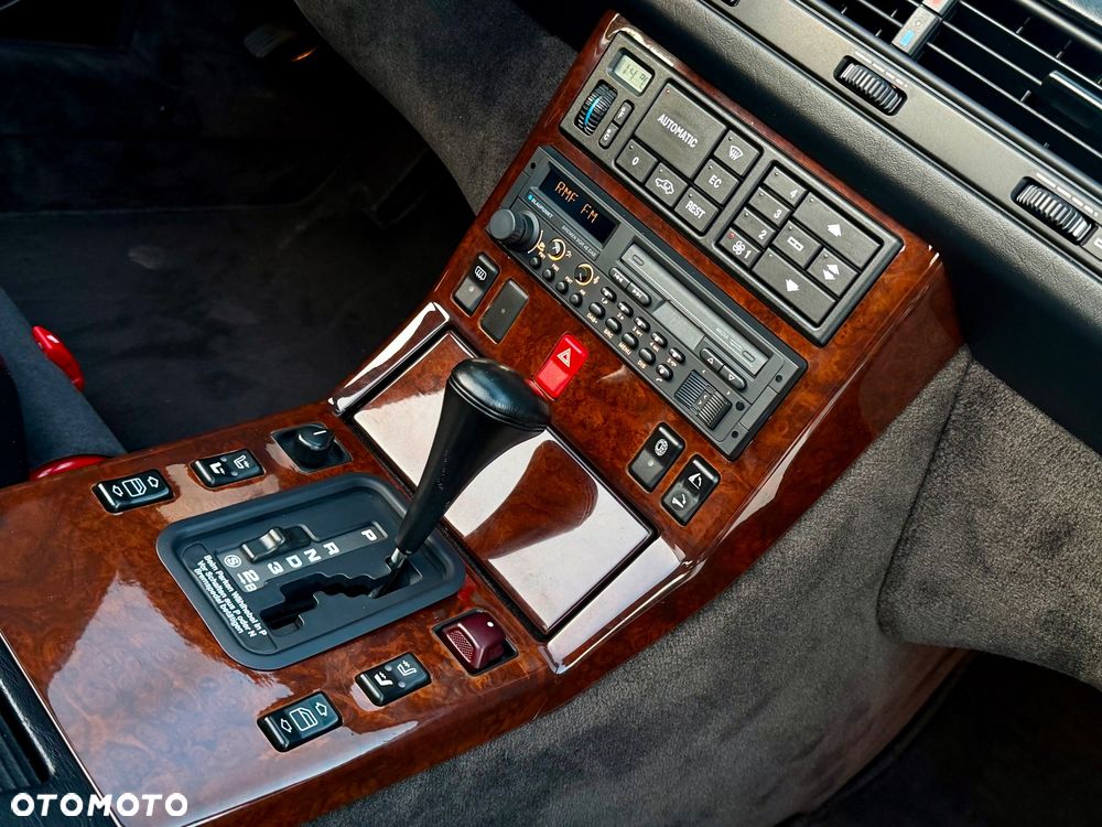 Mercedes-Benz SL - 7