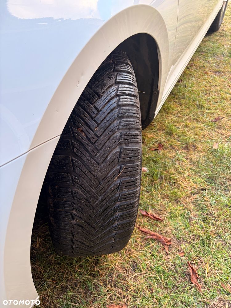 Volkswagen Passat 1.4 TSI BMT ACT Comfortline - 18