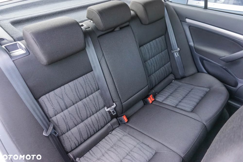 Skoda Octavia 1.6 TDI Ambiente - 33