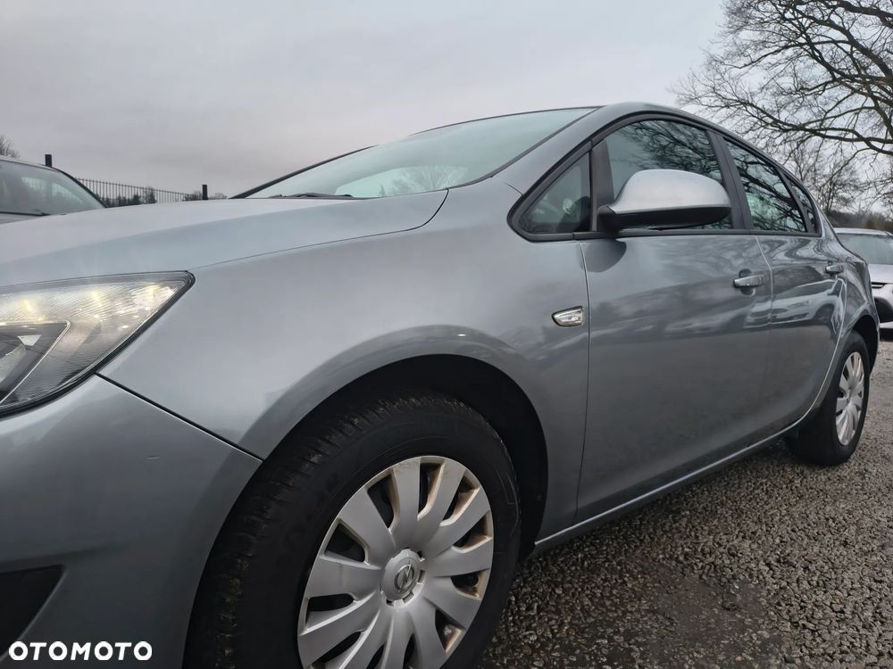 Opel Astra 1.6 D (CDTI) Edition - 12