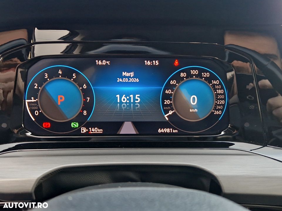 Volkswagen Golf 1.5 eTSI ACT DSG MHEV Style - 19