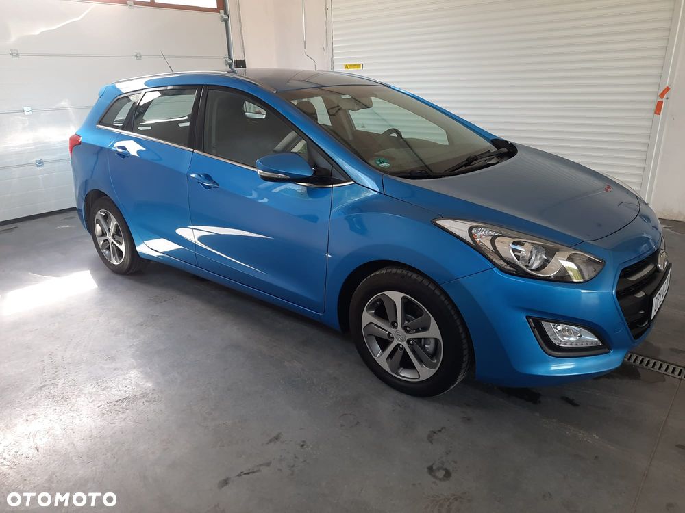 Hyundai i30 1.4 CRDi Premium - 9
