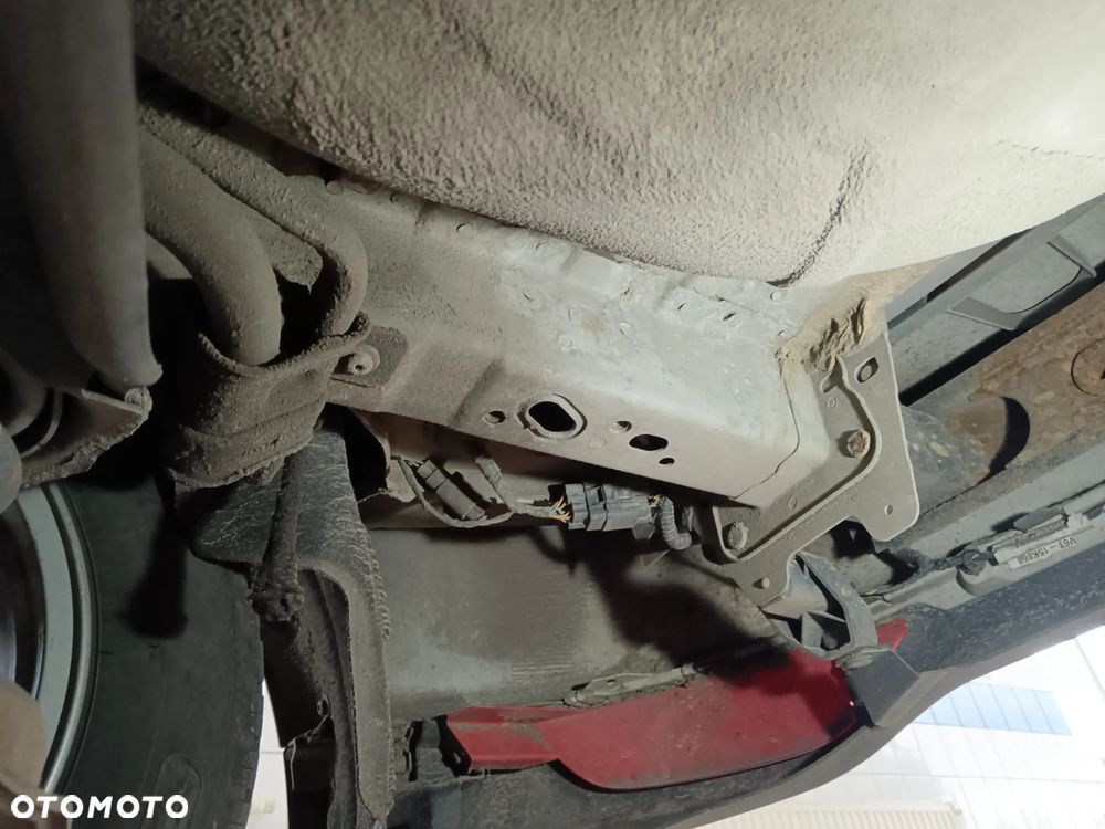 Ford Grand C-MAX 1.6 TDCi Titanium - 13