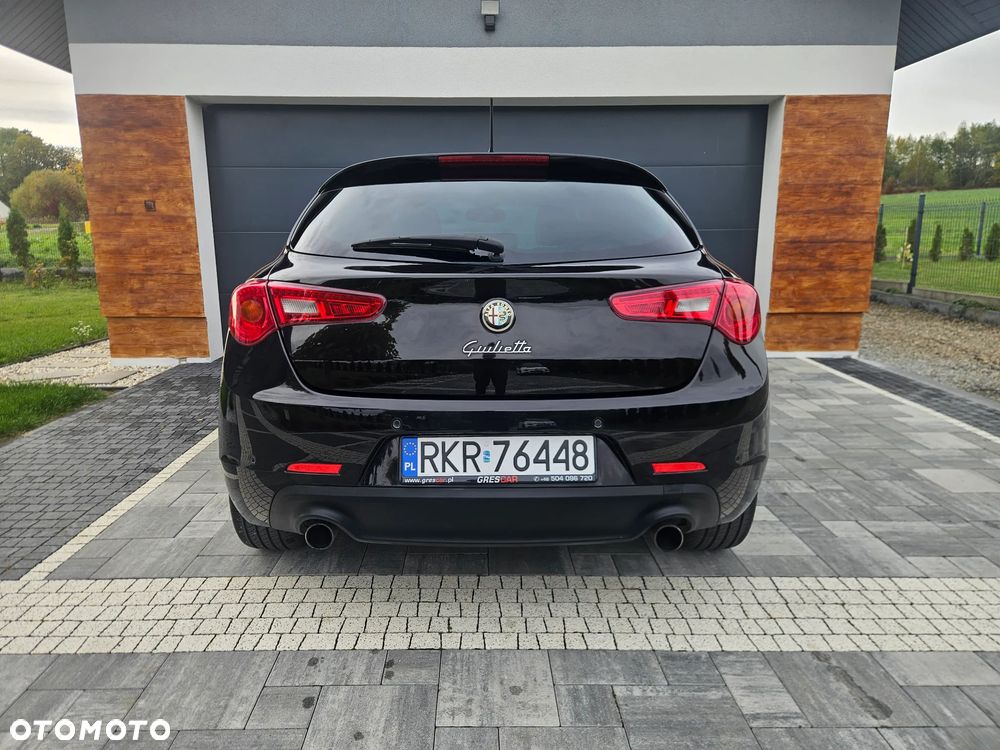 Alfa Romeo Giulietta - 10