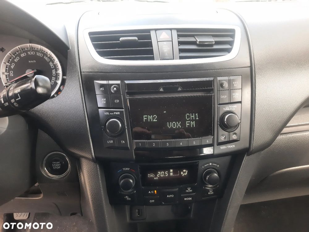 Suzuki Swift 1.2 Premium - 12