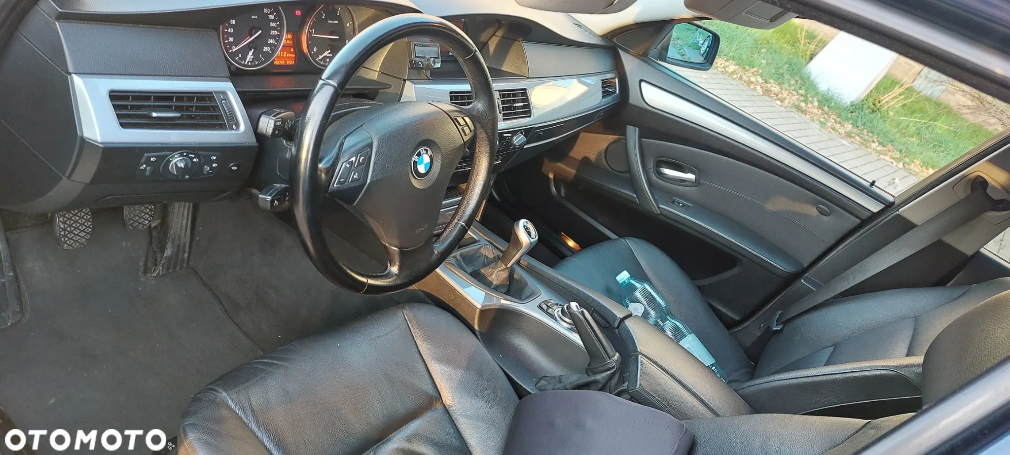 BMW Seria 5 520d Touring - 3