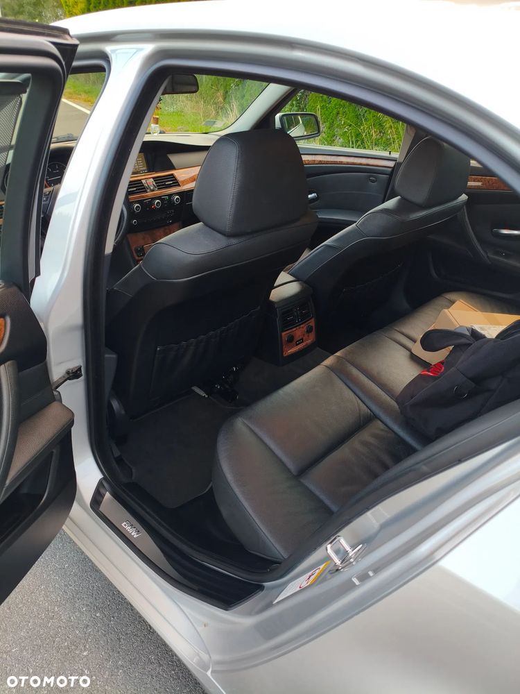 BMW Seria 5 520d - 7