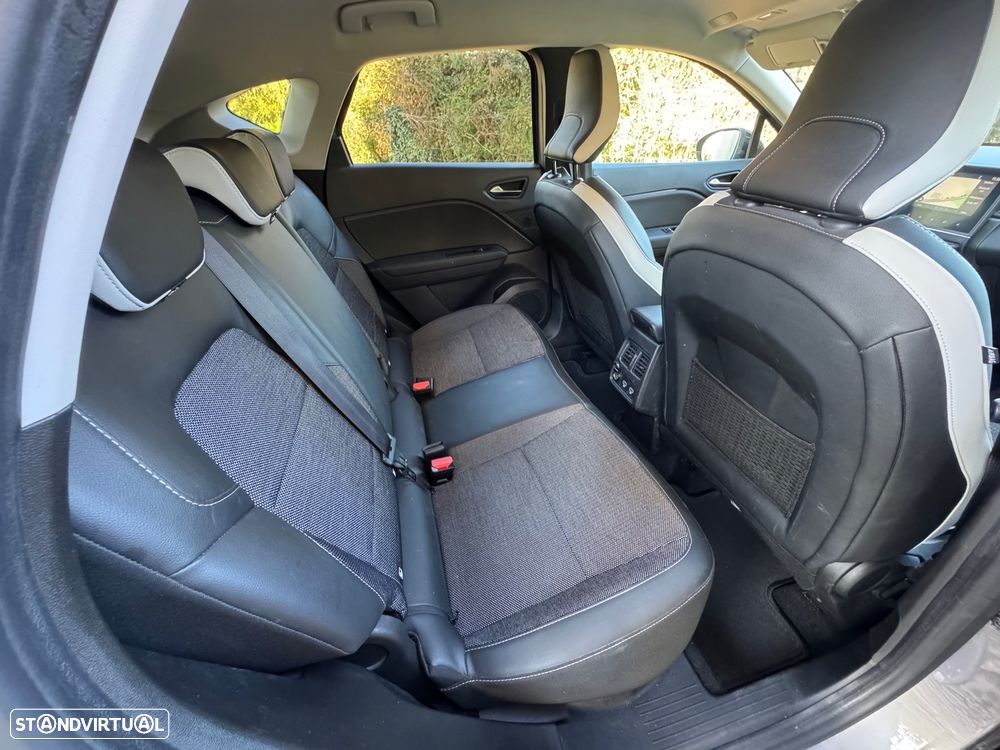 Renault Captur 1.6 E-Tech Plug-In Intens - 11