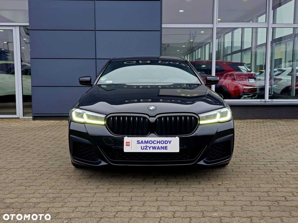 BMW Seria 5 530i xDrive M Sport sport - 3