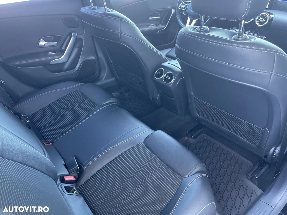 Mercedes-Benz A 200 Sedan 7G-DCT Progressive - 26