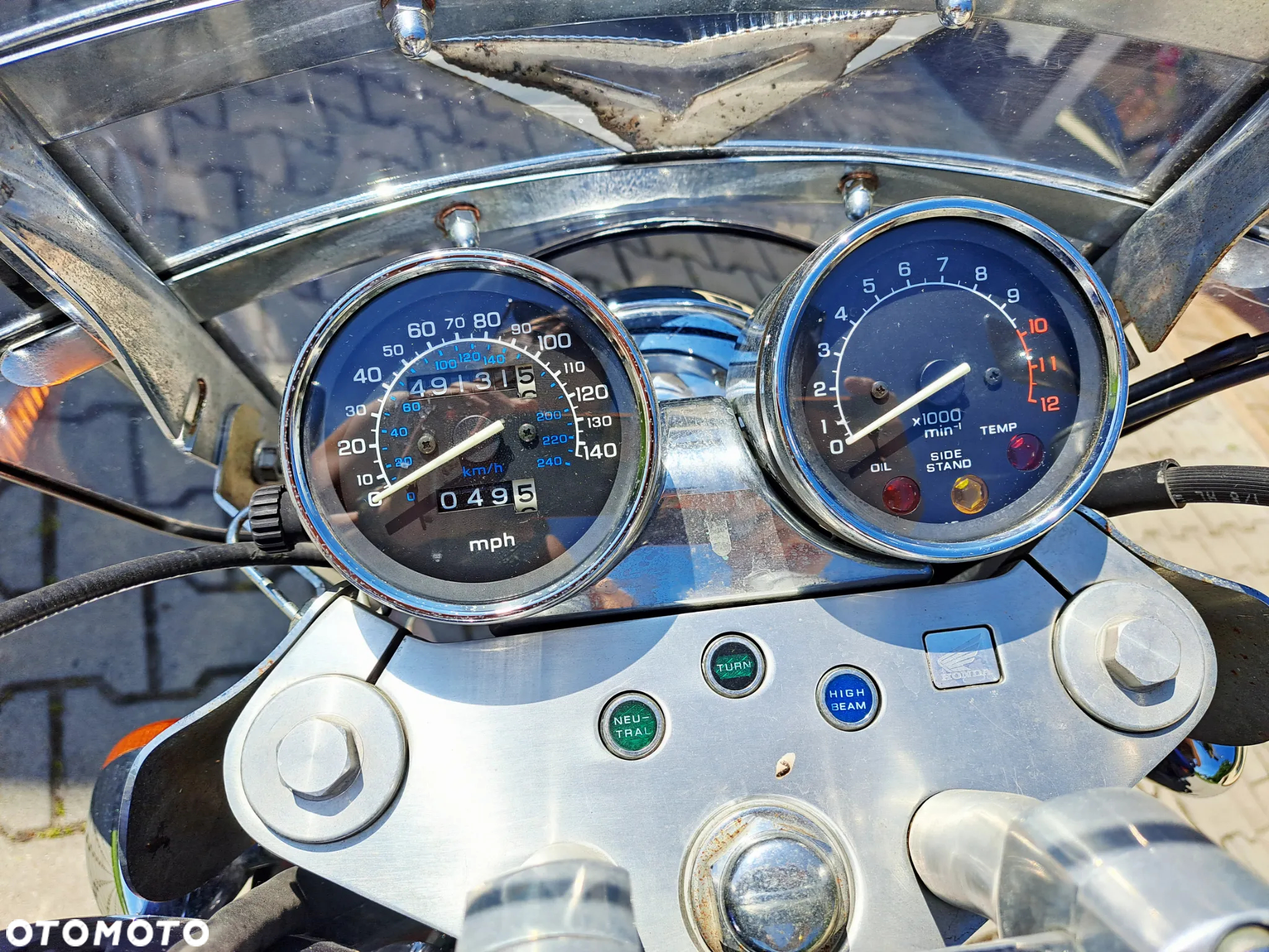 Honda VF - 3