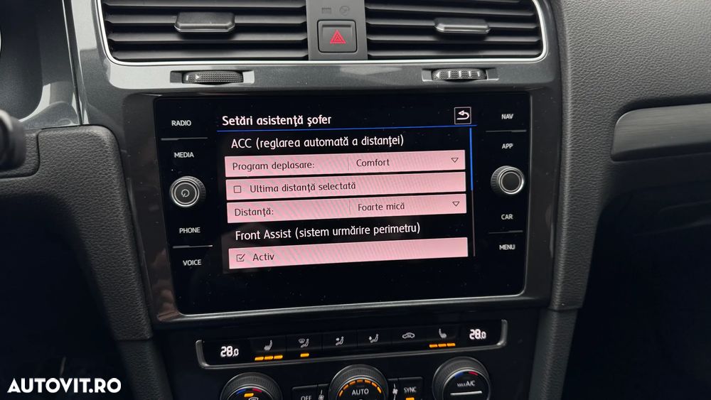 Volkswagen Golf Variant 1.6 TDI SCR Comfortline - 24