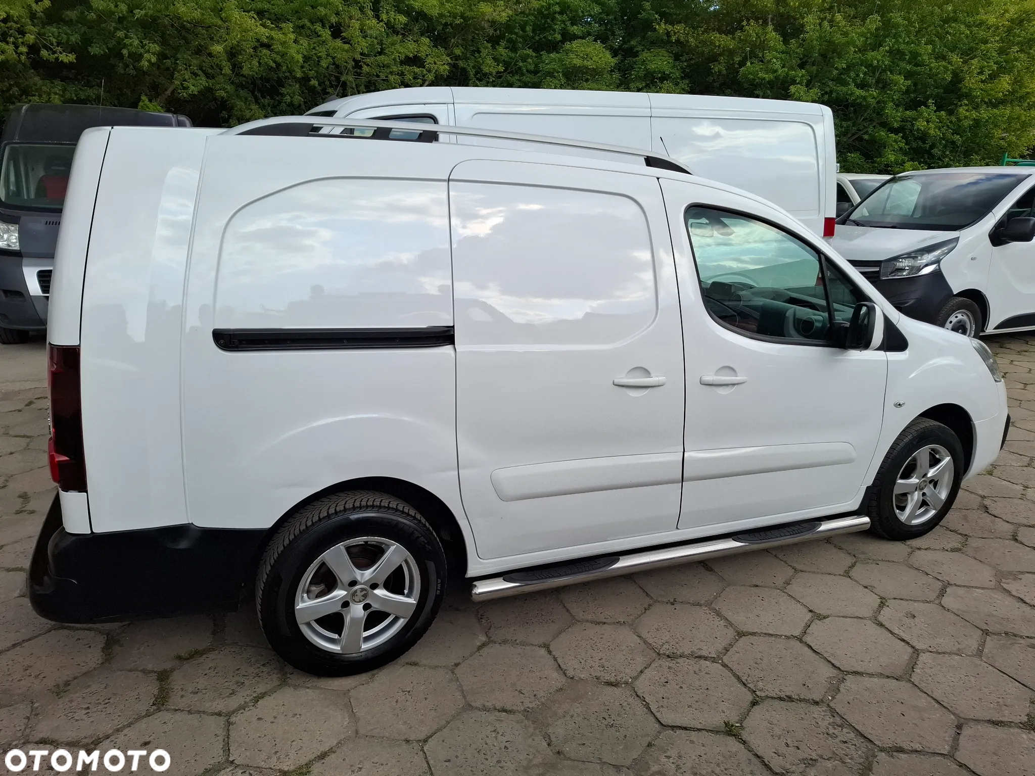 Peugeot Partner 2016 LIFT LONG DŁUGI KLIMA 3OSOBOWY - 12