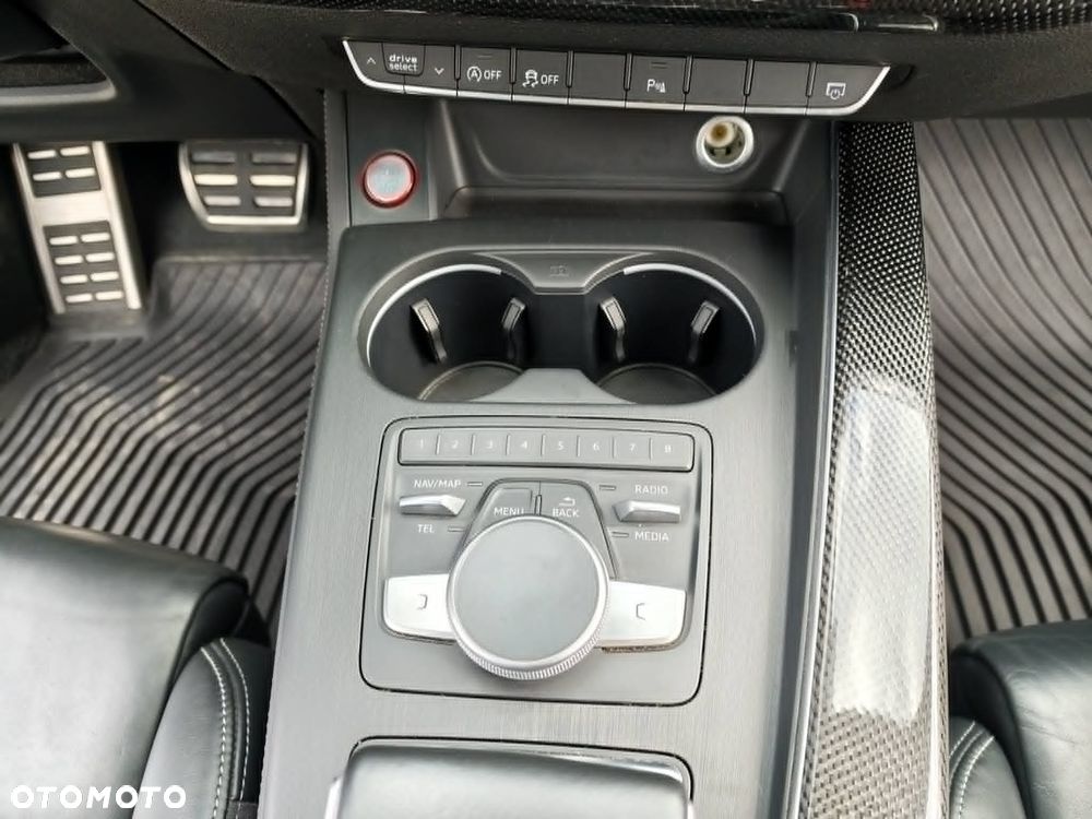 Audi S4 Limousine - 11