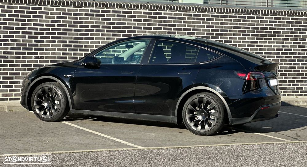 Tesla Model Y Tração Traseira - 4