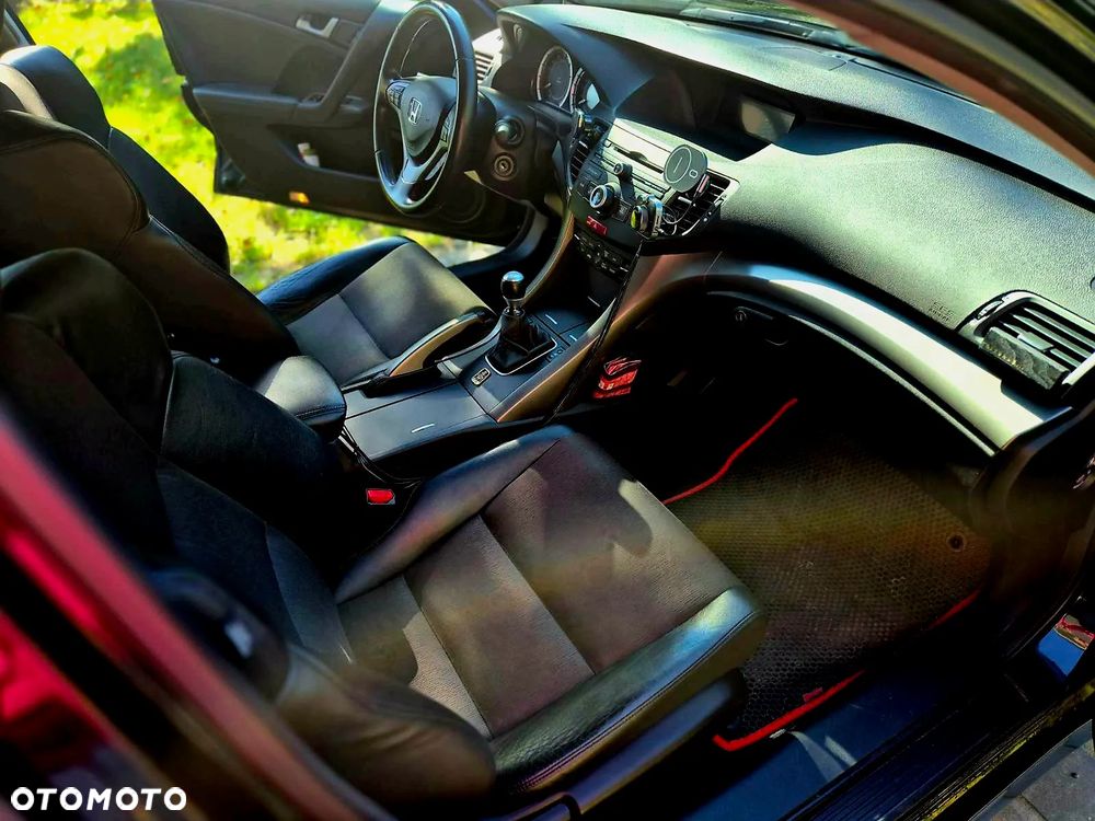 Honda Accord - 16
