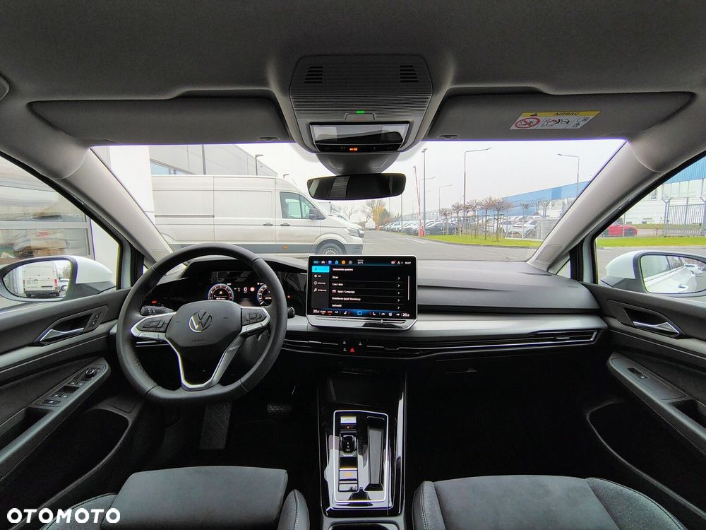 Volkswagen Golf - 26