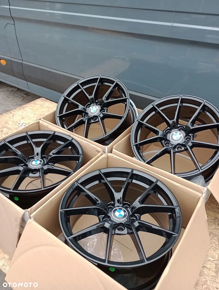 FELGI ALUMINIOWE 5x120 R18 ET33 8,5J BMW F20 F21 F23 E90 E91 E92 F93 F36 F10 F11 E64 F06 F12 F13 X1 E84 X3 F25 X4 F26 Z3 Z4 - 3