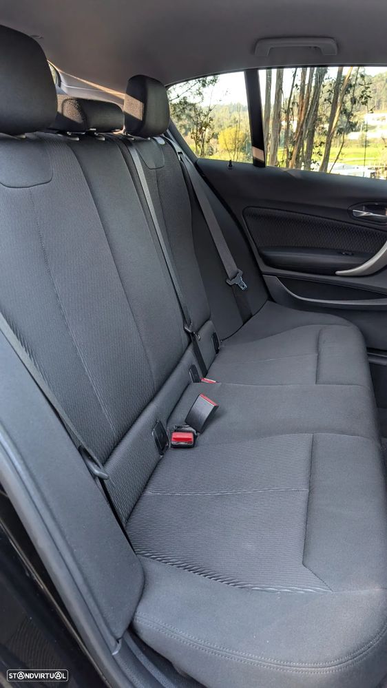 BMW 116 d EDynamics Advantage - 14