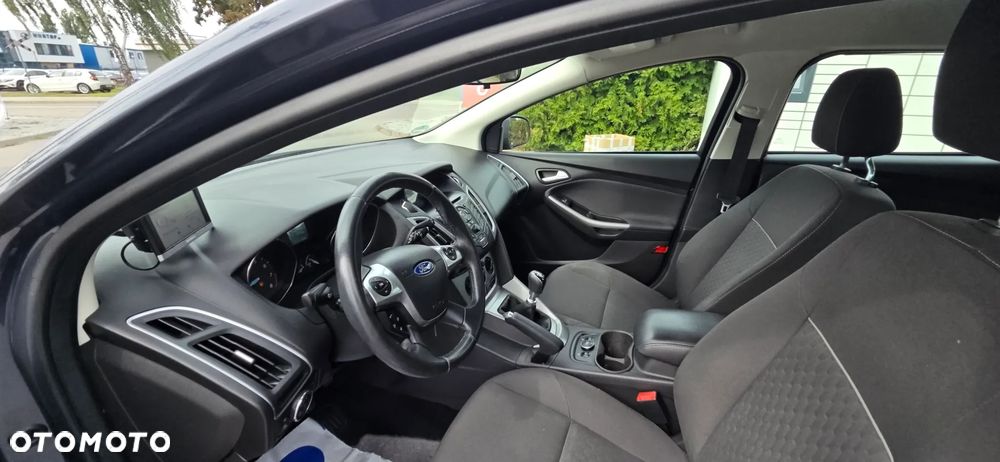 Ford Focus 1.0 EcoBoost STart-Stopp-System TITANIUM - 27