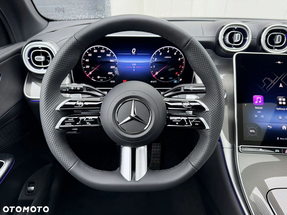 Mercedes-Benz GLC - 15