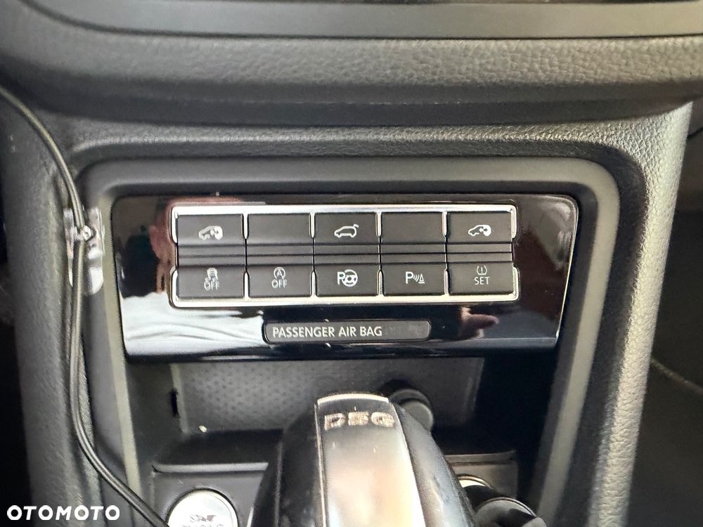 Volkswagen Sharan 2.0 TDI Comfortline DSG - 38